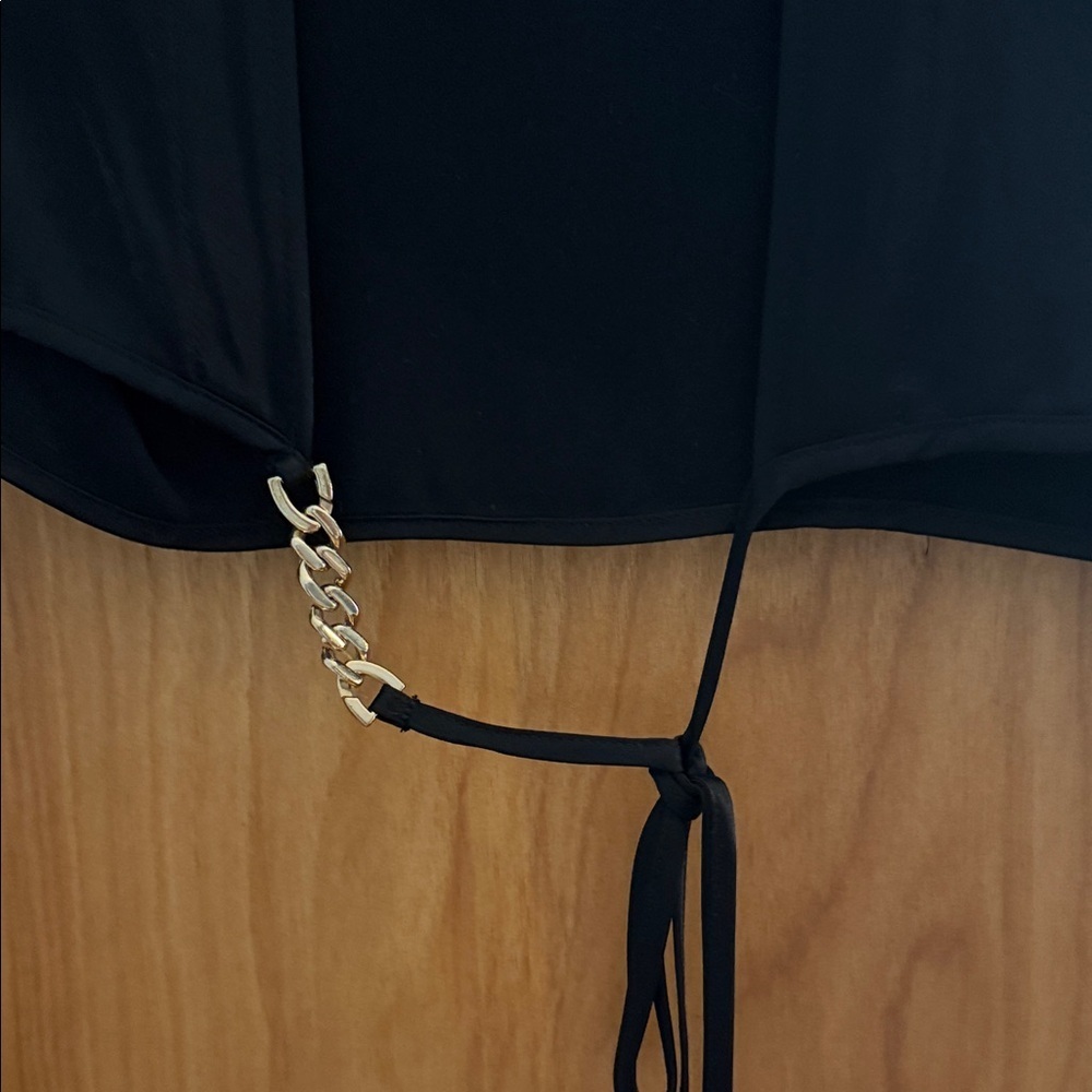 Zara Chic Black Women's Blouse with Chain Detail - Picture 2 of 5